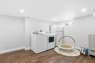 8 Glenwood St, Burlington, MA 01803 - Photo 22