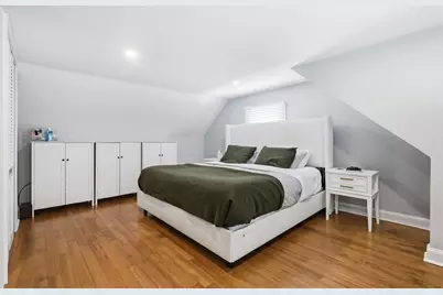 8 Glenwood St, Burlington, MA 01803 - Photo 18