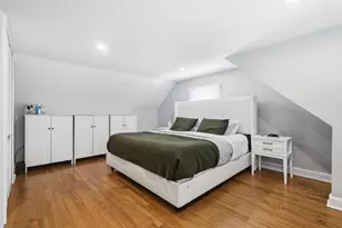8 Glenwood St, Burlington, MA 01803 - Photo 18