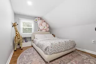 8 Glenwood St, Burlington, MA 01803 - Photo 20