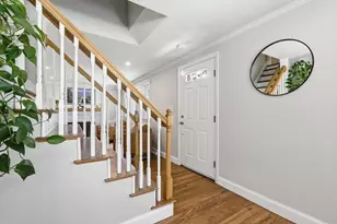 8 Glenwood St, Burlington, MA 01803 - Photo 2