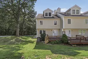 37 W Meadow Estates Dr, Townsend, MA 01474 - Photo 30