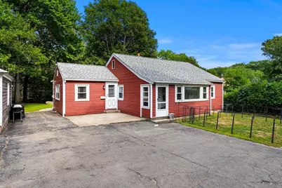 2 Hill Top Ln, Rockport, MA 01966 - Photo 6