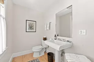 8 W Rockland Farm, Dartmouth, MA 02748 - Photo 32