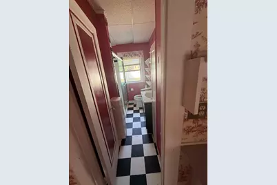 12 Roosevelt Ave, North Attleboro, MA 02760 - Photo 16