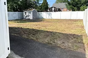 12 Roosevelt Ave, North Attleboro, MA 02760 - Photo 22