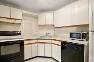 100 High St, Medford, MA 02155 - Photo 16
