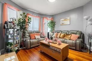 12 Dalrymple St, Boston, MA 02130 - Photo 6