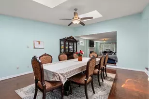423 Tiffany St, Springfield, MA 01108 - Photo 12