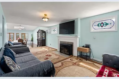 423 Tiffany St, Springfield, MA 01108 - Photo 16
