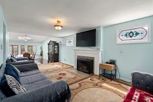 423 Tiffany St, Springfield, MA 01108 - Photo 16