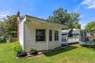 423 Tiffany St, Springfield, MA 01108 - Photo 34
