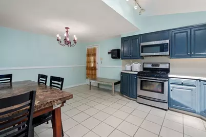 423 Tiffany St, Springfield, MA 01108 - Photo 6