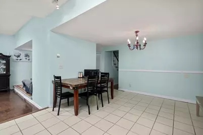 423 Tiffany St, Springfield, MA 01108 - Photo 8