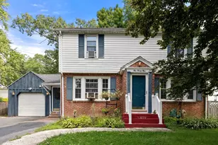 423 Tiffany St, Springfield, MA 01108 - Photo 2