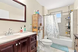 118 Auburn St, Medford, MA 02155 - Photo 24