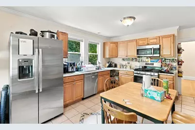 118 Auburn Street, Medford, MA 02155 - Photo 4