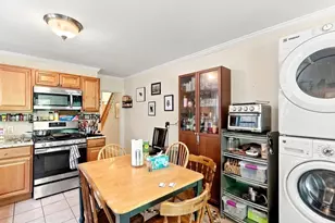 118 Auburn St, Medford, MA 02155 - Photo 6