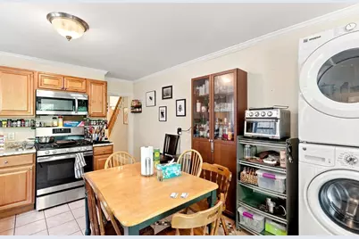 118 Auburn Street, Medford, MA 02155 - Photo 6