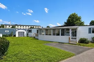 39 Melody Dr, Plainville, MA 02762 - Photo 2