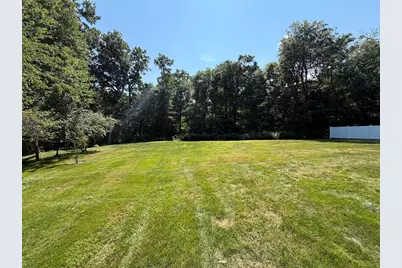 69 White Pond Rd, Hudson, MA 01749 - Photo 6