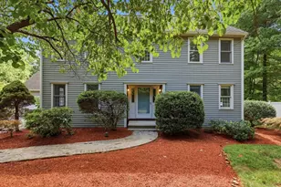 69 White Pond Rd, Hudson, MA 01749 - Photo 2