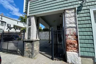 257 Pleasant St, Worcester, MA 01609 - Photo 14