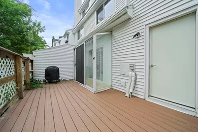 171 Tall Oaks Dr #F, Weymouth, MA 02190 - Photo 10