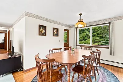19 McIntosh Rd, Chelmsford, MA 01824 - Photo 8