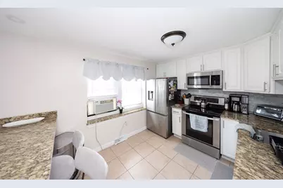 37 Parsons Hill Dr #B, Worcester, MA 01603 - Photo 10
