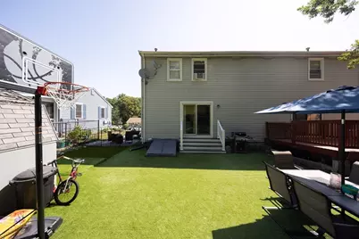 37 Parsons Hill Dr #B, Worcester, MA 01603 - Photo 6