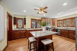 15 Eden St, Framingham, MA 01702 - Photo 12