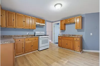 12 R Granite #2, Fitchburg, MA 01420 - Photo 4