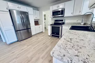 3 Scott Rd, Littleton, MA 01460 - Photo 12