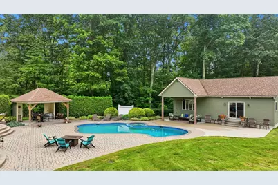 36 Mineral Spring Ave, Ludlow, MA 01056 - Photo 24