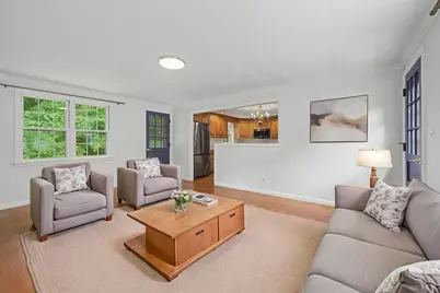 10 Raymond Dr, Wilbraham, MA 01095 - Photo 4