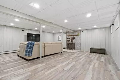 163 Beal St, Lunenburg, MA 01462 - Photo 36