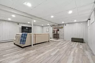 163 Beal St, Lunenburg, MA 01462 - Photo 36