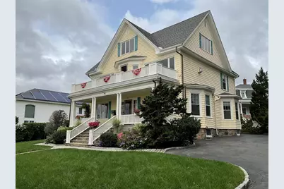 84 Humphrey #1R, Swampscott, MA 01907 - Photo 1