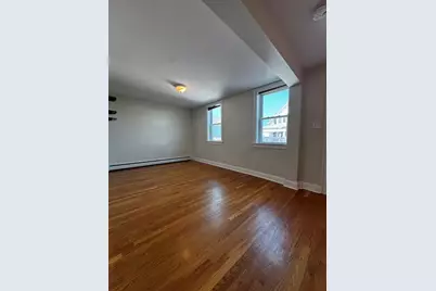 55 Harris St, Peabody, MA 01960 - Photo 6