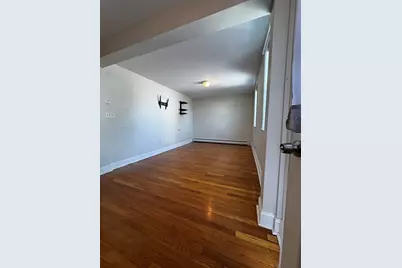 55 Harris St, Peabody, MA 01960 - Photo 4