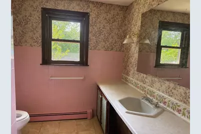 7 Fred Street, Burlington, MA 01803 - Photo 10