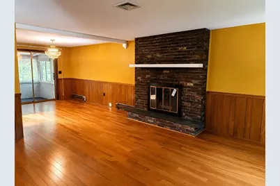7 Fred Street, Burlington, MA 01803 - Photo 4
