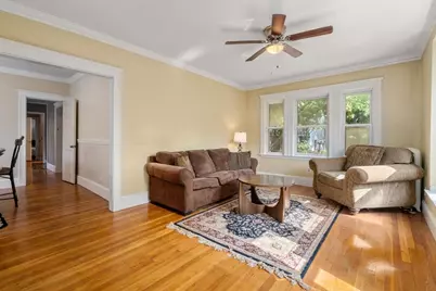 71 Temple St, Boston, MA 02132 - Photo 4