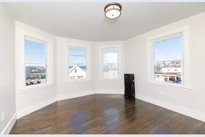 180 Shirley St #3, Winthrop, MA 02152 - Photo 2