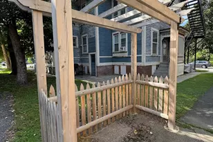 51A Cedar St, Worcester, MA 01609 - Photo 6