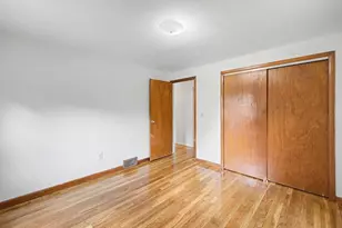9 Moss Rd, Springfield, MA 01119 - Photo 8