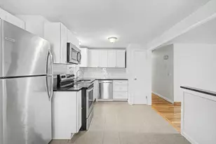 9 Moss Rd, Springfield, MA 01119 - Photo 12
