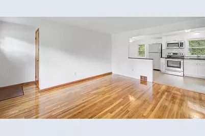 9 Moss Rd, Springfield, MA 01119 - Photo 14