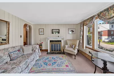 16 Taylor, Methuen, MA 01844 - Photo 4